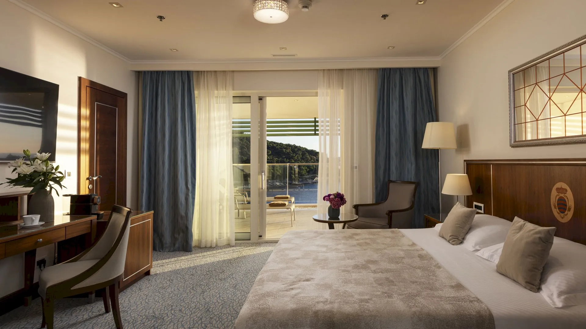 Hotel More